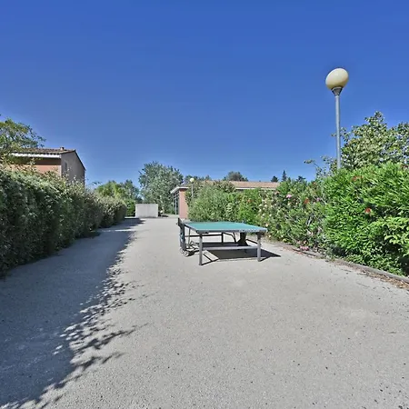 Le Petit Bonheur - Place Parking Privee - Clim - Terrasse - Piscine Partagee - Proche Parc Spirou *